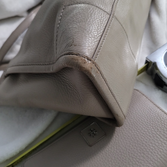 Tory Burch Gray Leather Tote Bag - Picture 14 of 15